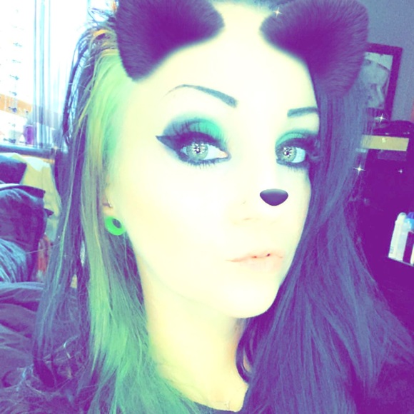 Meet your Posher, Tari - Picture 1 of 1